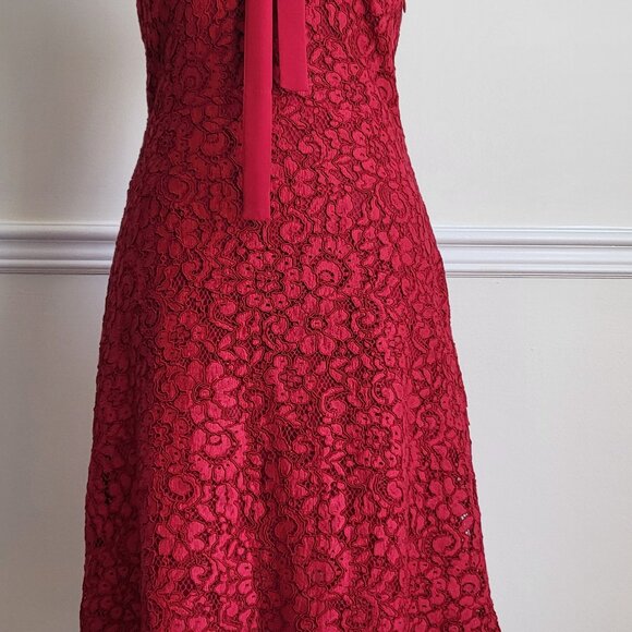 Michael Kors Red Lace Dress, Size 0 - Picture 4 of 10